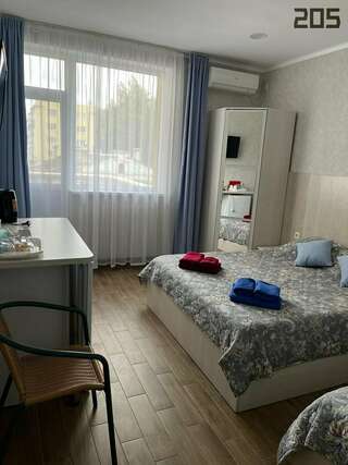 Гостиница Купидон Феодосия Семейный номер 3-местный-2