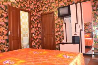 Гостиница Купидон Феодосия Двухместный номер с 1 кроватью или 2 отдельными кроватями-3